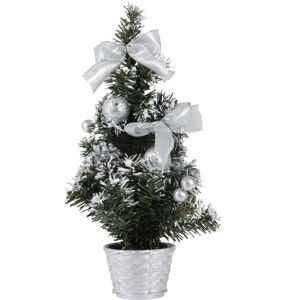 Vianočný dekorovaný stromček, strieborná